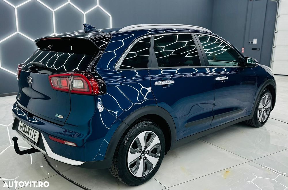 Kia Niro 1.6 GDI HEV 2WD OPF Aut. Edition 7 - 4