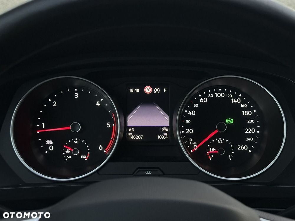 Volkswagen Tiguan - 17