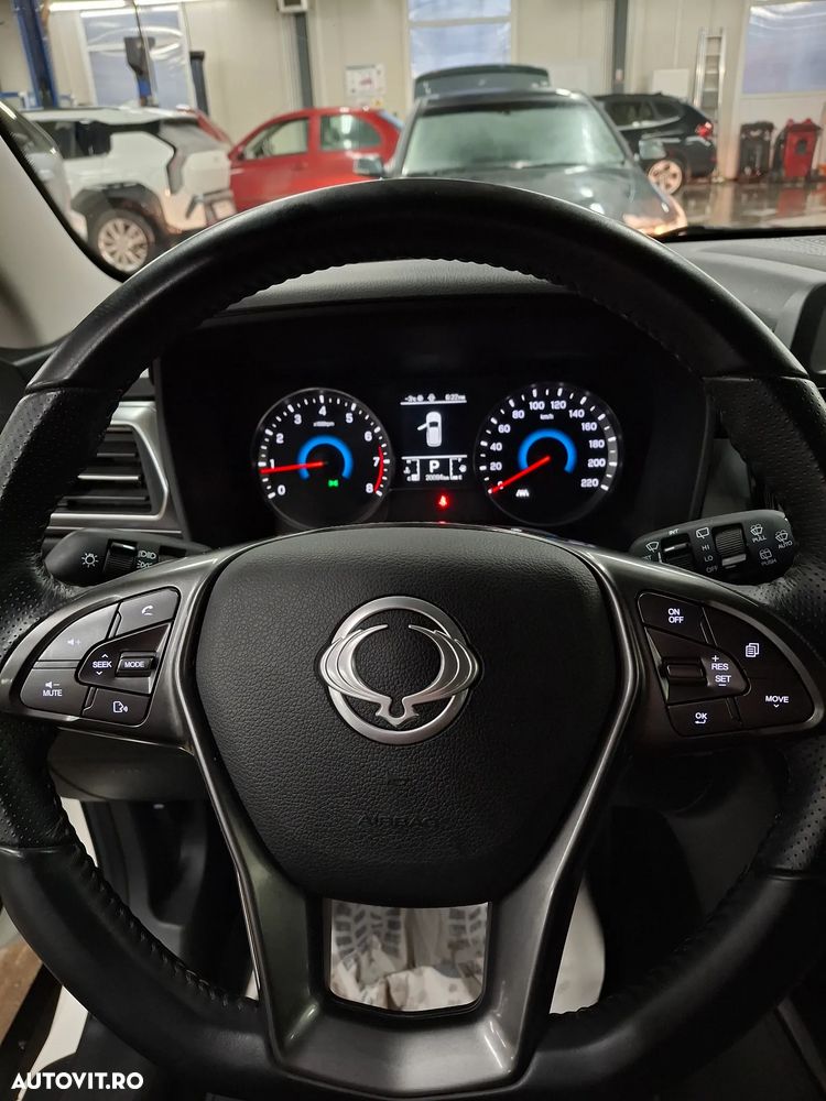 SsangYong Tivoli Grand - 13