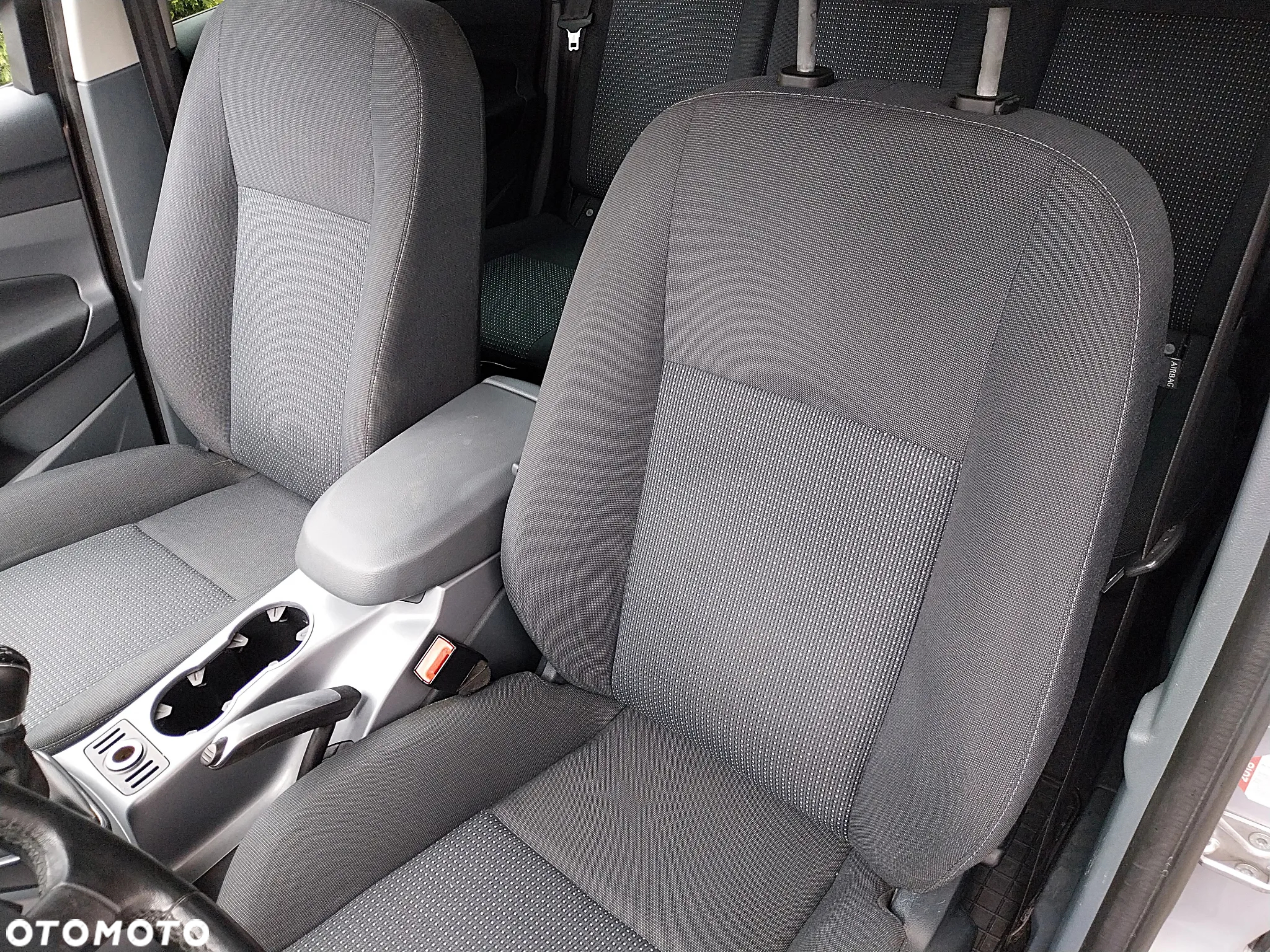 Ford C-MAX 1.6 Trend - 13