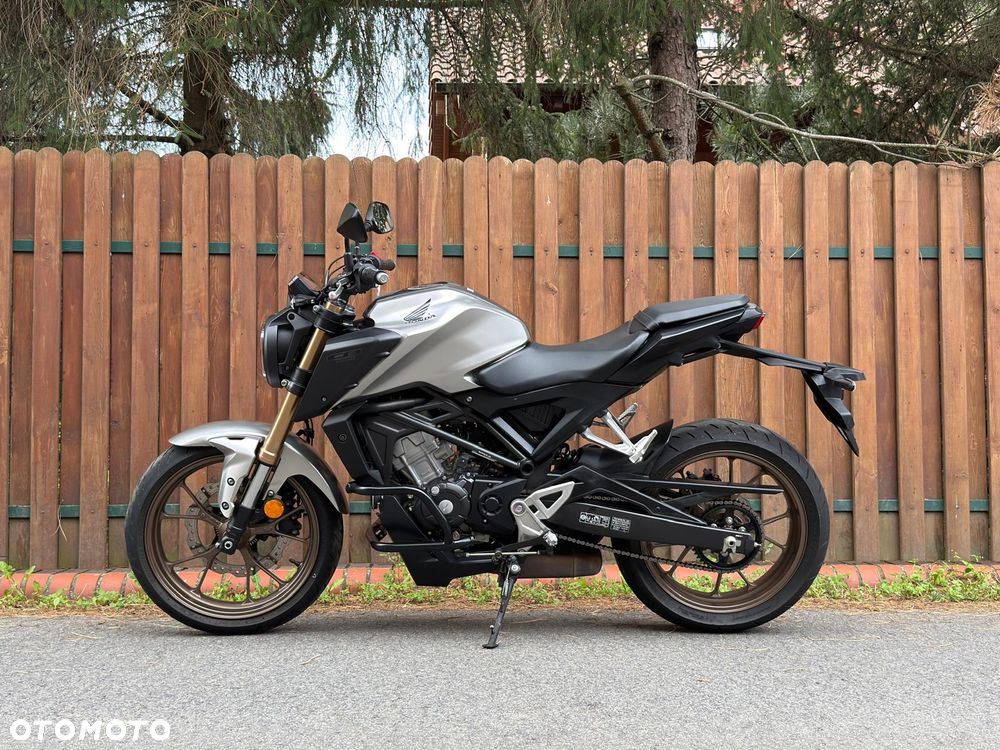 Honda CB - 9