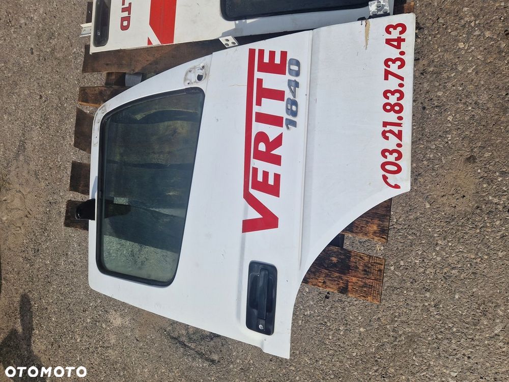 Drzwi Prawe Mercedes Axor 1840 1836 1843 Euro 4 / 5 Right Door Kompletne - 2