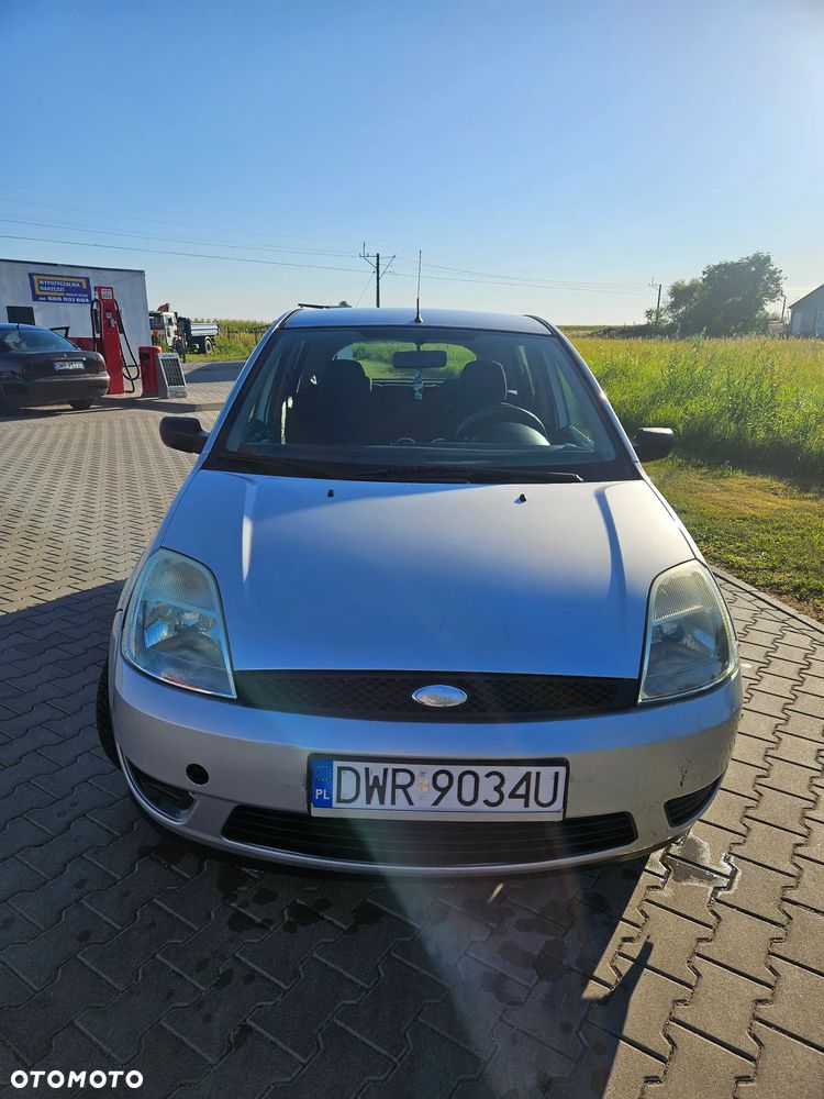Ford Fiesta 1.4 Ambiente - 3
