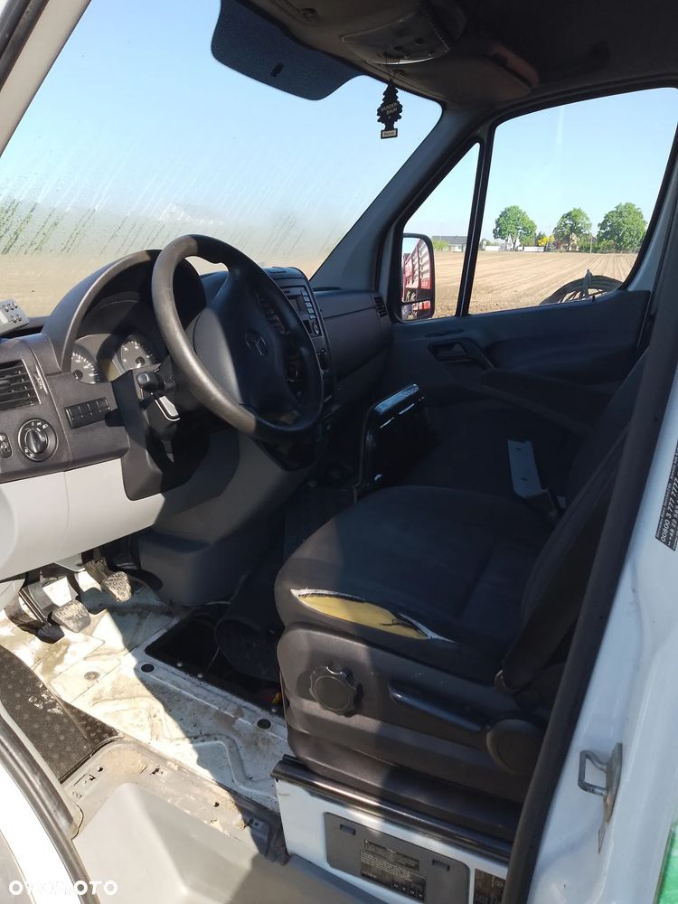Mercedes-Benz Sprinter - 5
