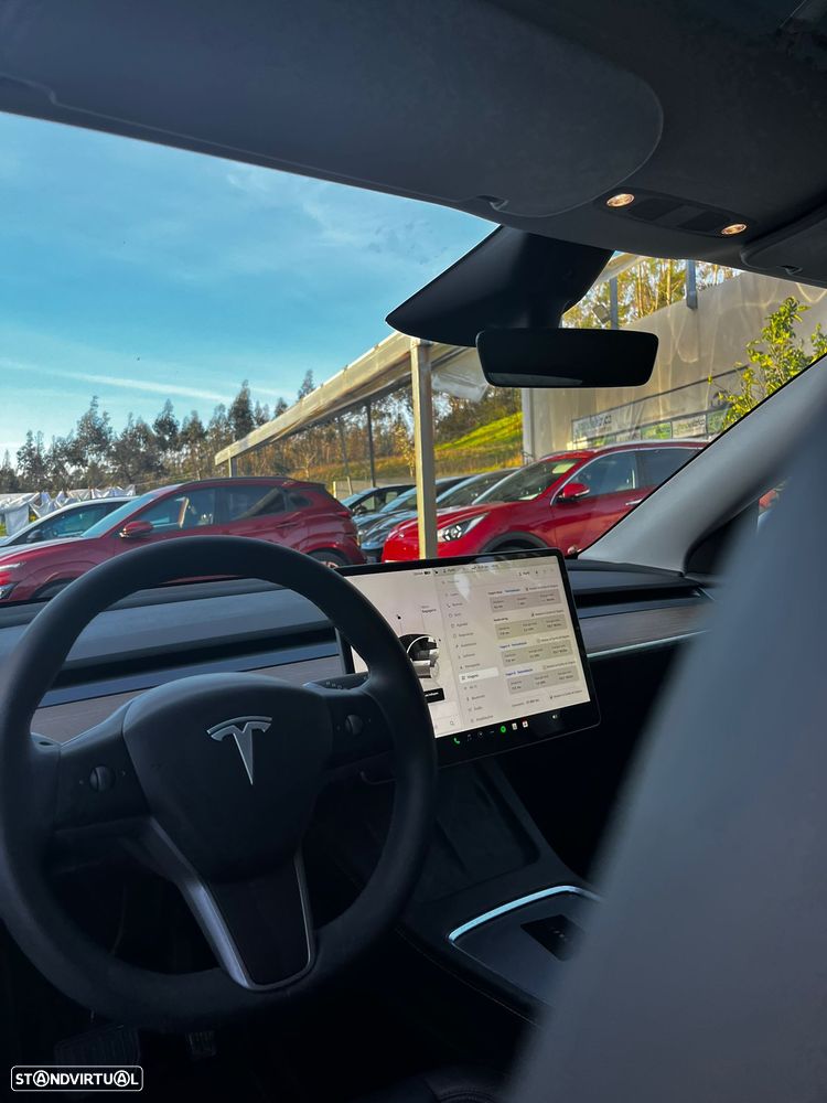 Tesla Model Y Standard - 8