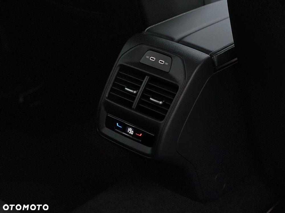 Volkswagen Passat Variant - 19