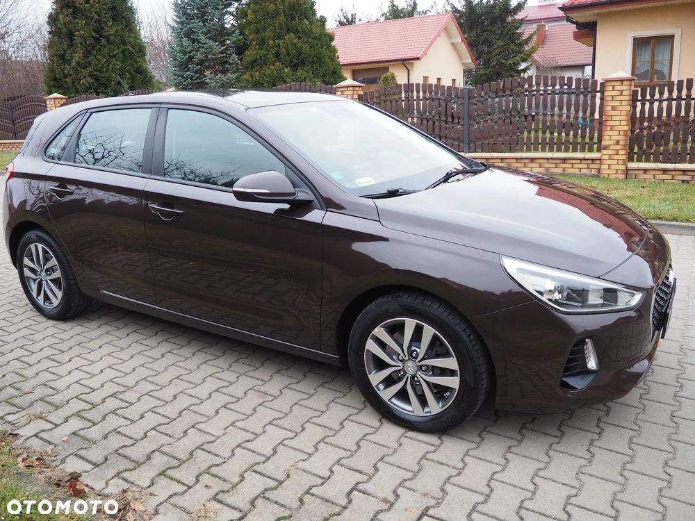 Hyundai i30 1.6 D Comfort - 20