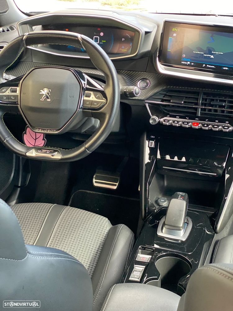 Peugeot 2008 - 13