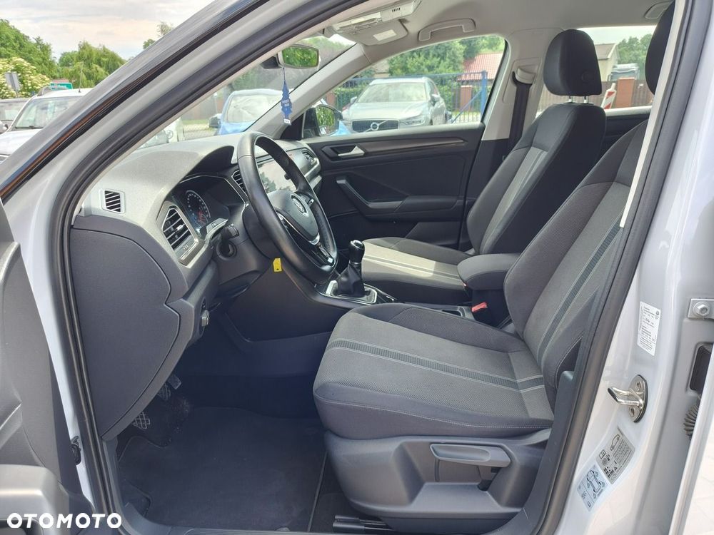 Volkswagen T-Roc 1.5 TSI GPF ACT Active - 9