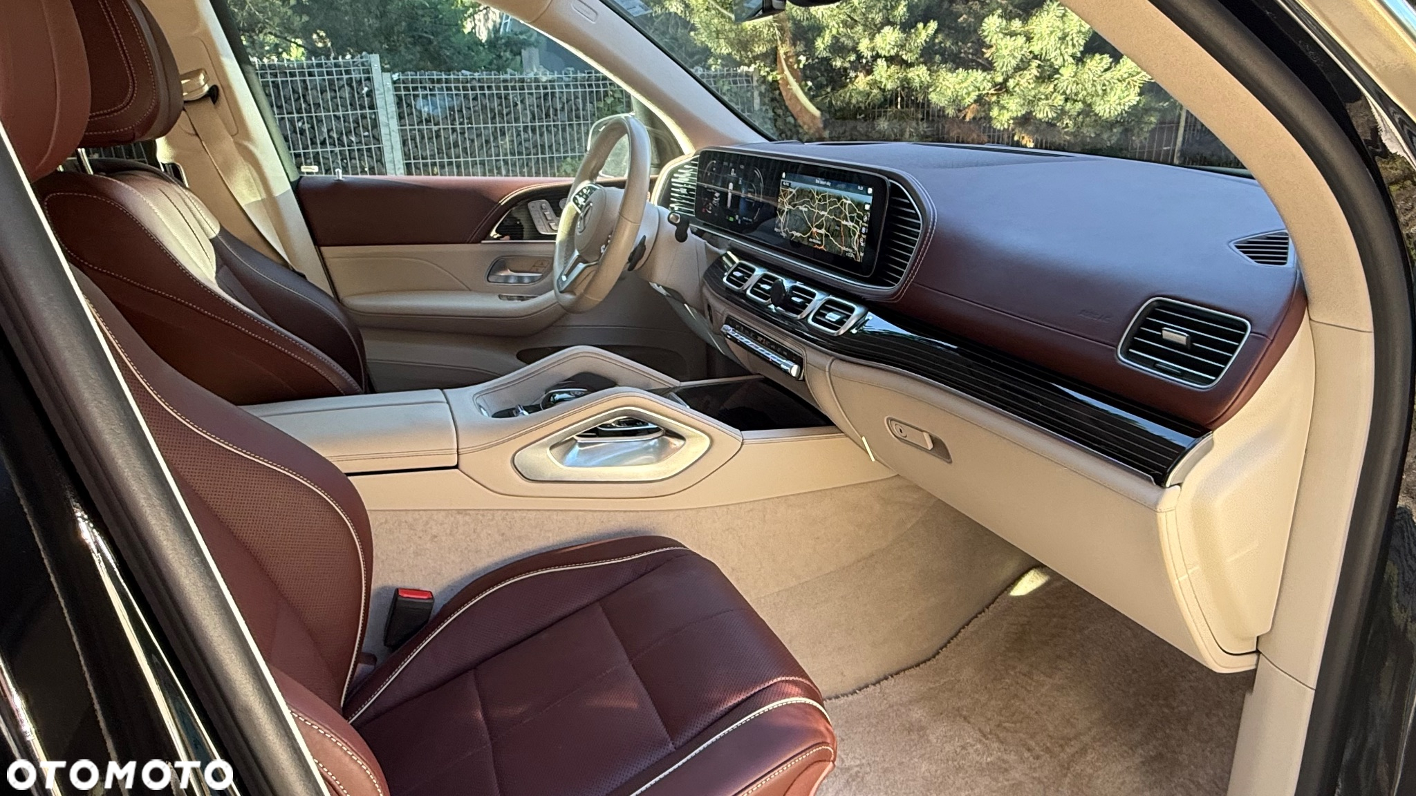 Mercedes-Benz Maybach GLS - 9