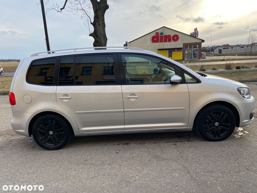Volkswagen Touran 2.0 TDI DPF Comfortline - 5