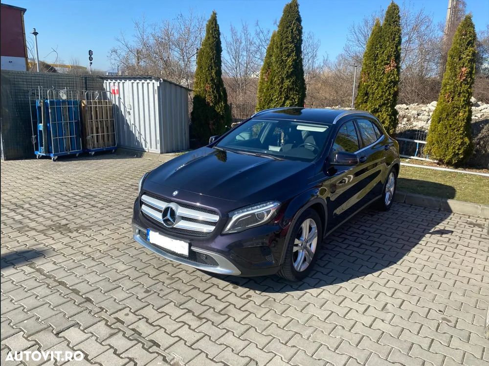 Mercedes-Benz GLA 200 d 4MATIC Aut. - 2
