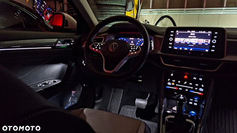 Volkswagen T-Roc 1.5 TSI Style DSG - 14