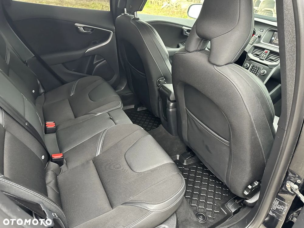 Volvo V40 - 12