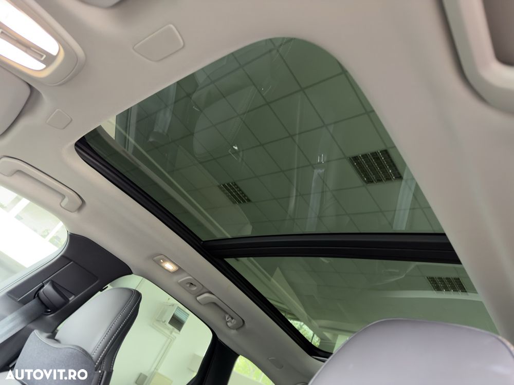 Volvo XC 60 Recharge T8 AWD AT Ultimate Bright - 16