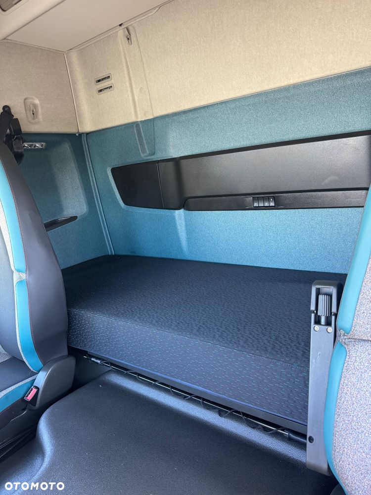 Volvo FM 460 / Euro 6 / Automat / ADR / Super Stan / z Francji - 21
