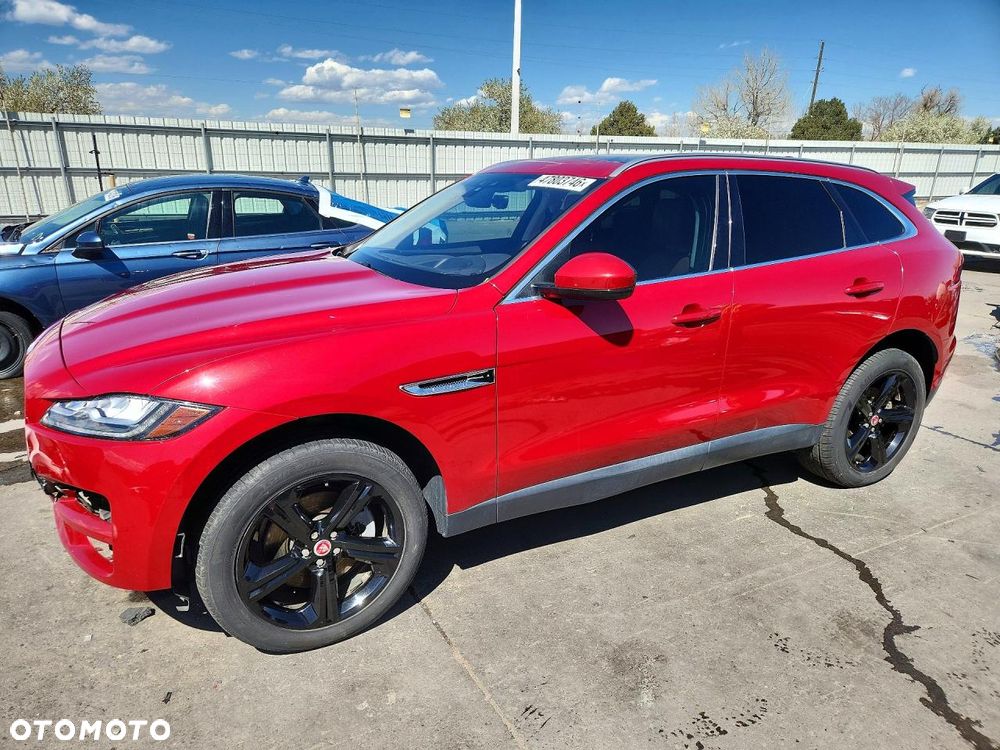 Jaguar F-Pace 2.0 i4P AWD R-Sport - 2