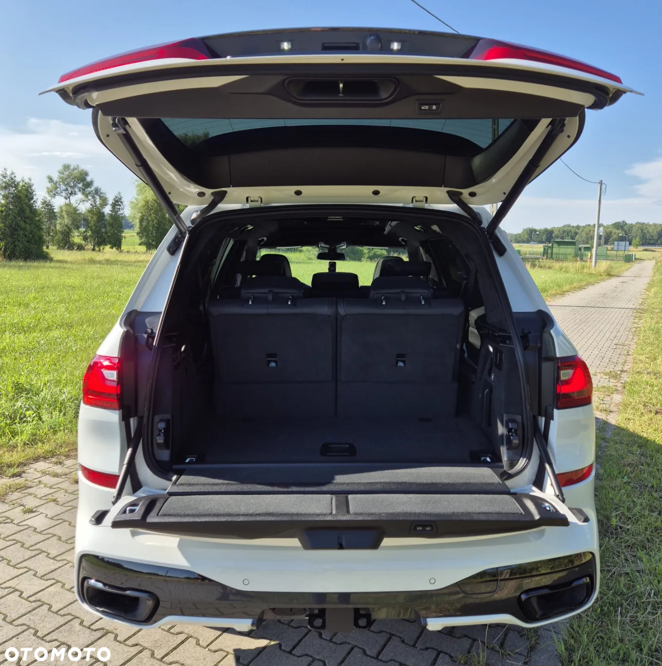 BMW X7 xDrive40i - 11