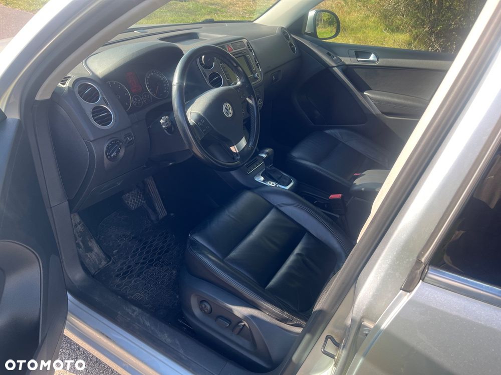 Volkswagen Tiguan - 9