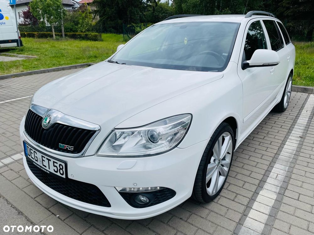 Skoda Octavia 2.0 TDI CR DPF DSG RS - 1