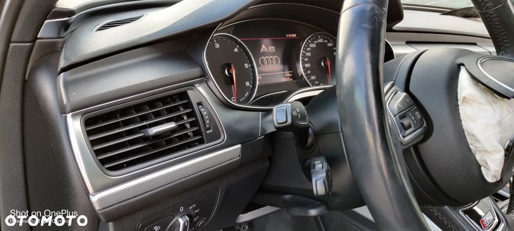 Audi A6 Avant - 16