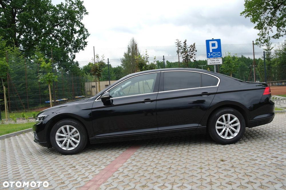 Volkswagen Passat 2.0 TDI EVO Business DSG - 1