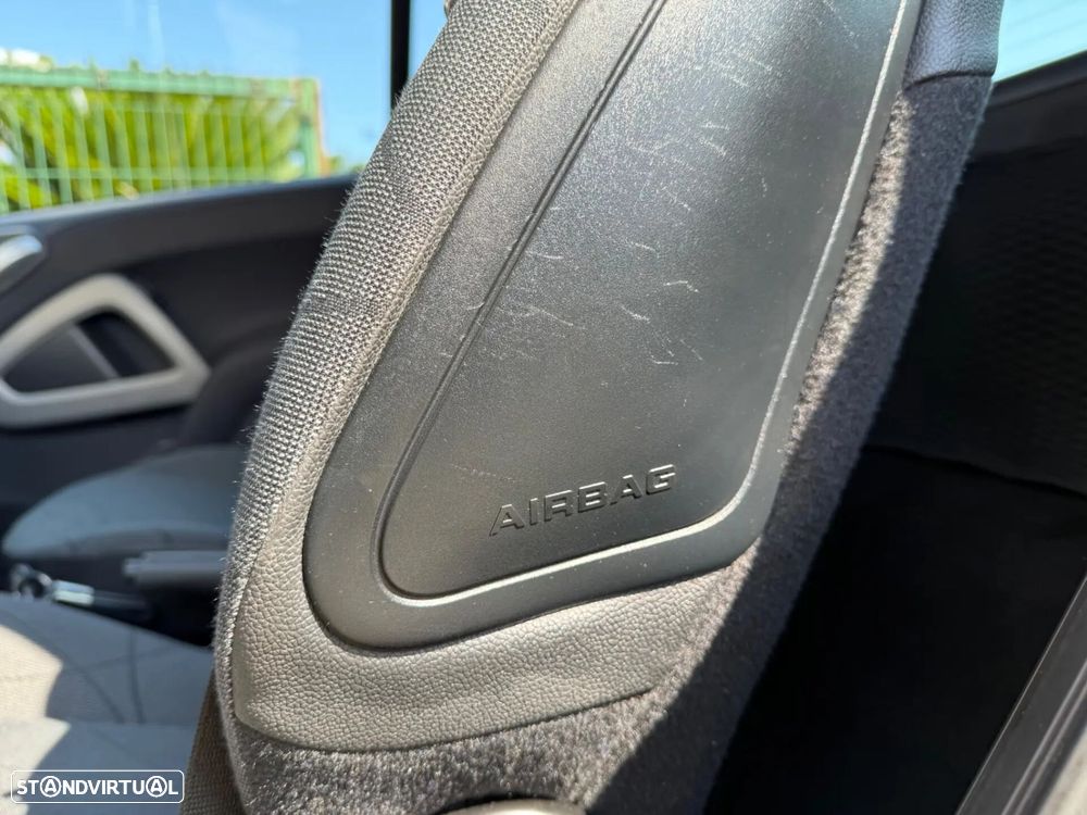 Smart ForTwo Coupé 1.0 mhd Passion 71 - 31