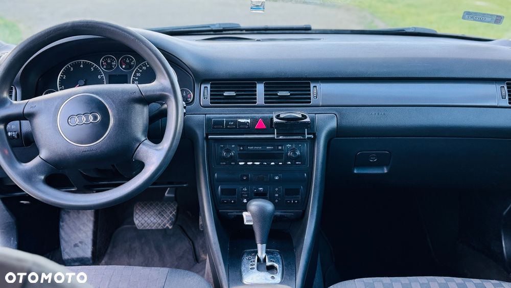 Audi A6 Avant 2.0 Multitronic - 2