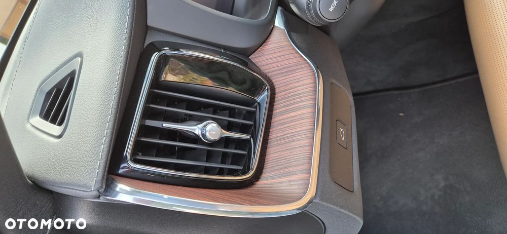 Volvo XC 60 D5 AWD Inscription - 7