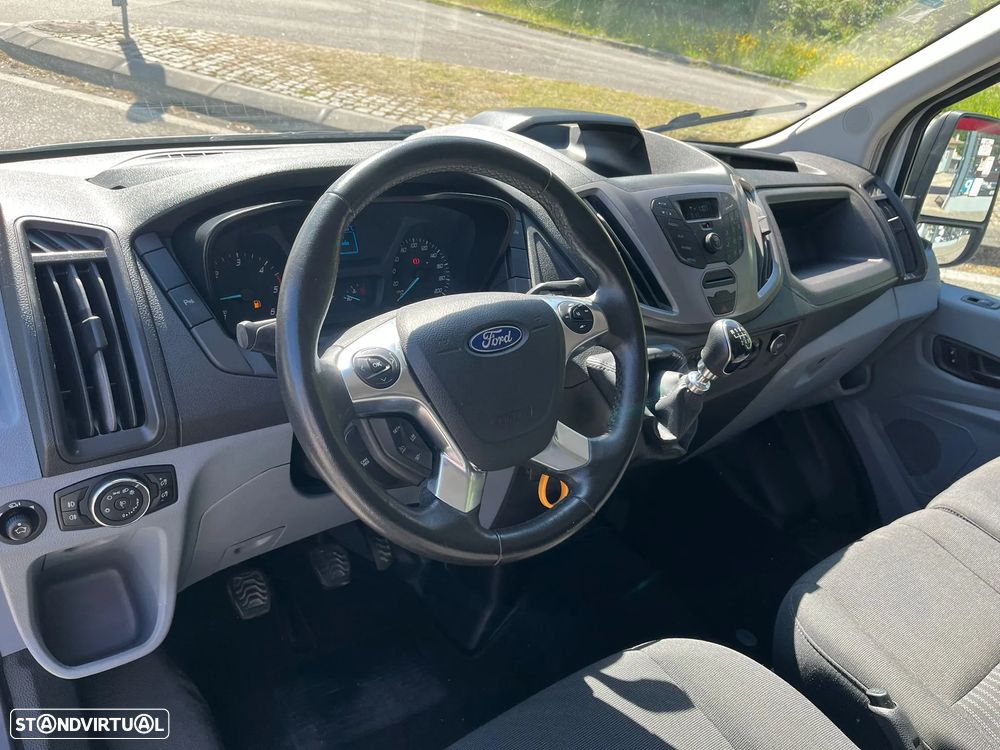 Ford Transit 2.0 Diesel | 3 Lug. | POUCOS KM's - 13