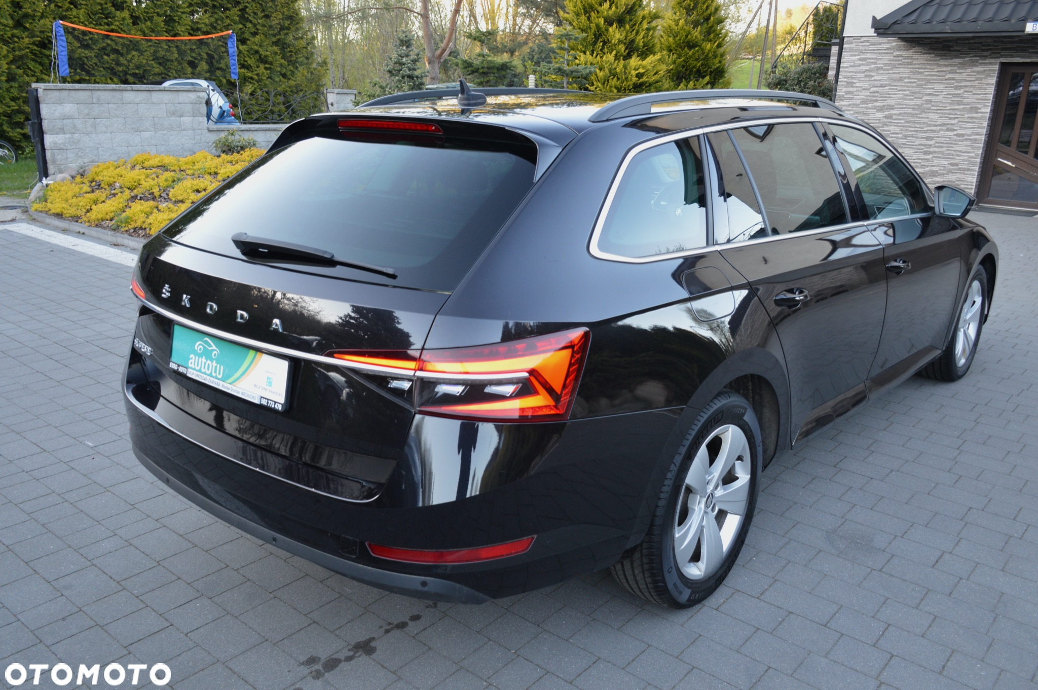 Skoda Superb 2.0 TDI SCR Sportline DSG - 7