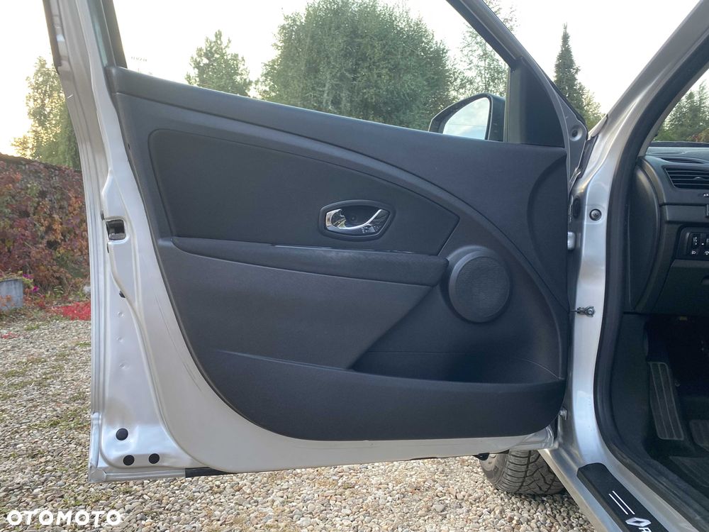 Renault Fluence - 14