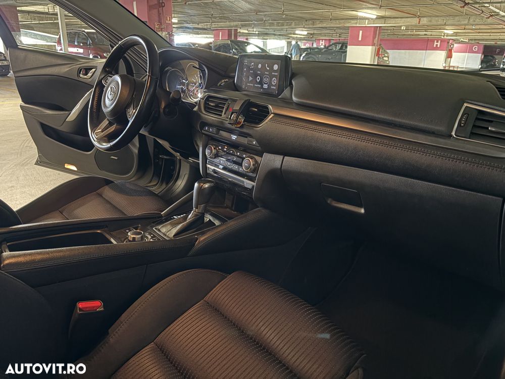 Mazda 6 CD175 AT Revolution Top - 16