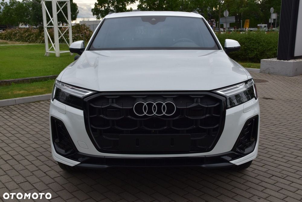 Audi Q7 - 3
