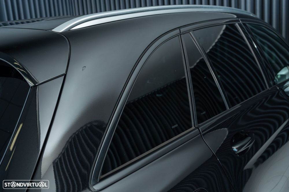 Mercedes-Benz GLC 250 d 4Matic 9G-TRONIC AMG Line - 33