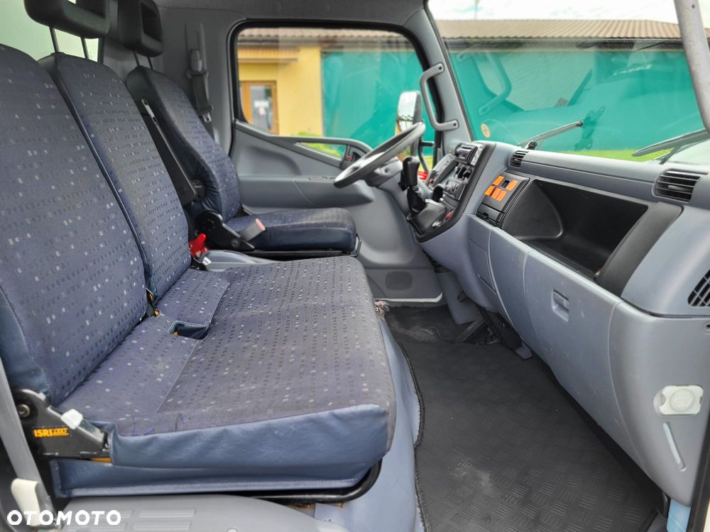 Mitsubishi Fuso Canter 7C18 Kontener + Winda Stan Bardzo Dobry - 17