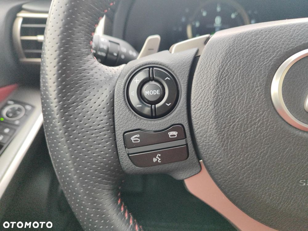 Lexus IS 250 F Sport - 21