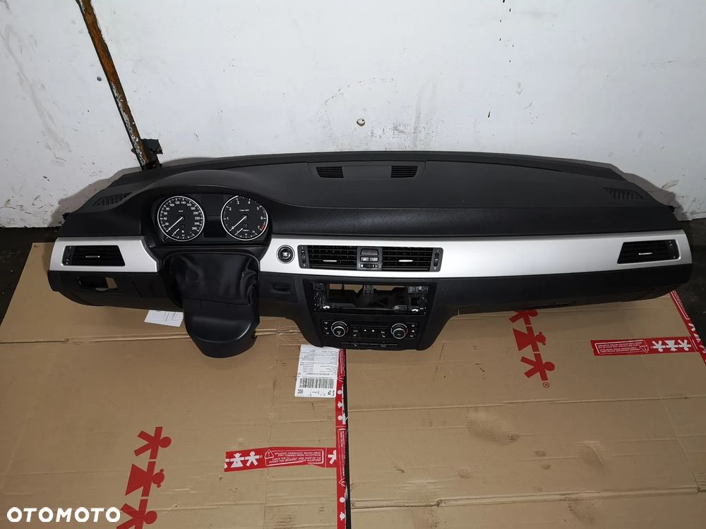 BMW E90 E91 DESKA KOKPIT KONSOLA ORYGINAŁ PULPIT - 7