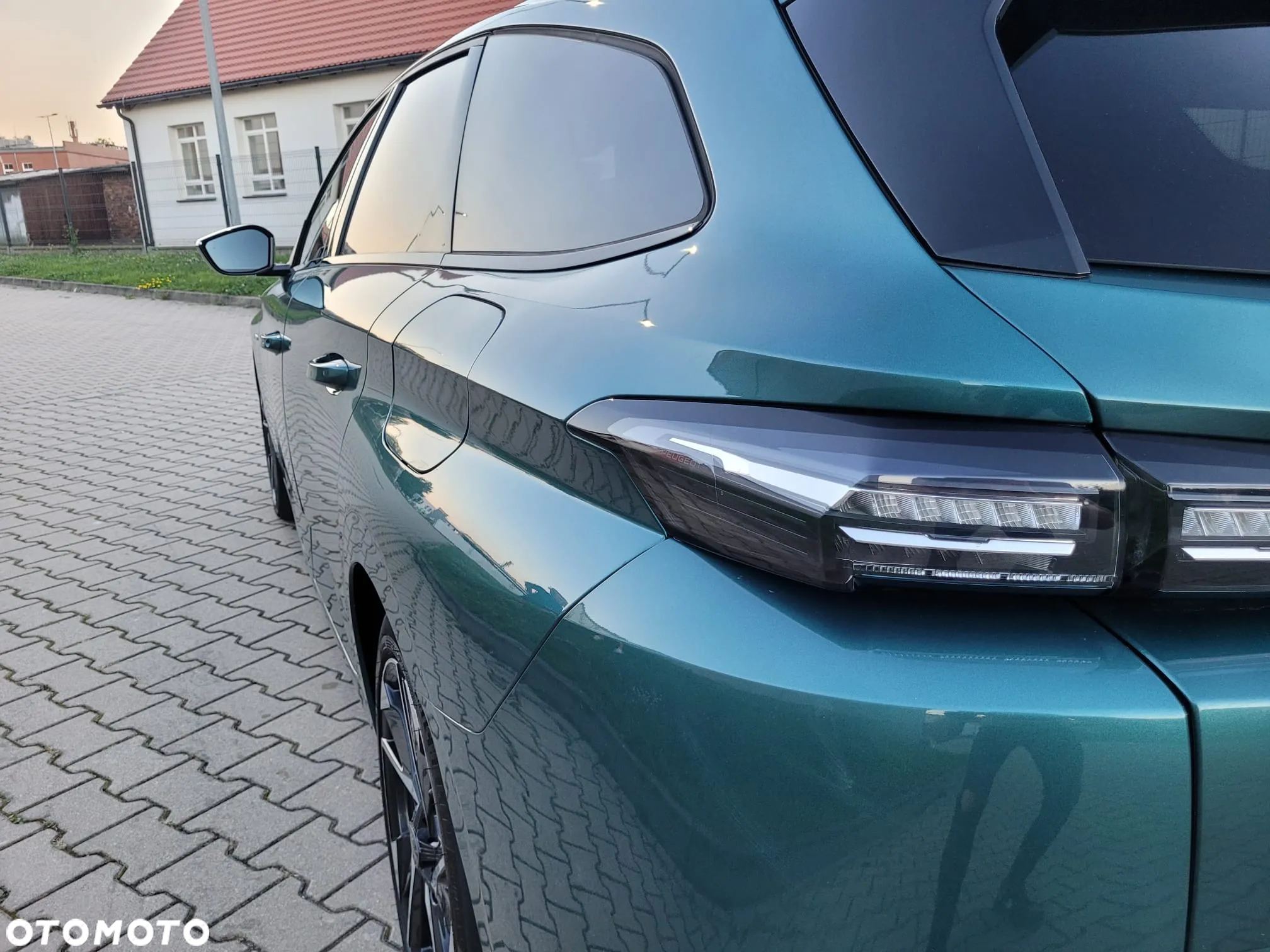 Peugeot 308 SW Plug-In Hybrid 225 e-EAT8 GT - 7