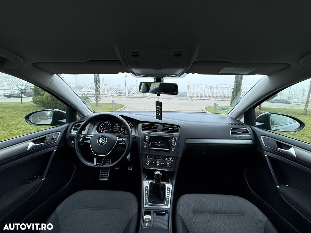 Volkswagen Golf 1.2 TSI BlueMotion Technology Lounge - 7