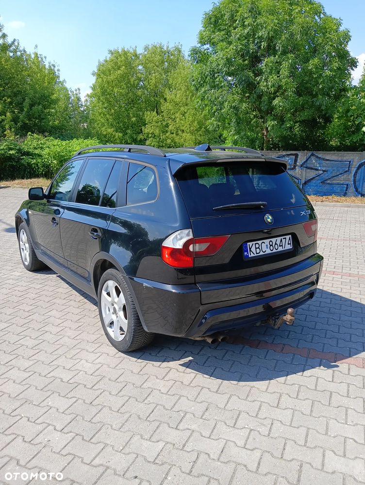 BMW X3 3.0i - 4