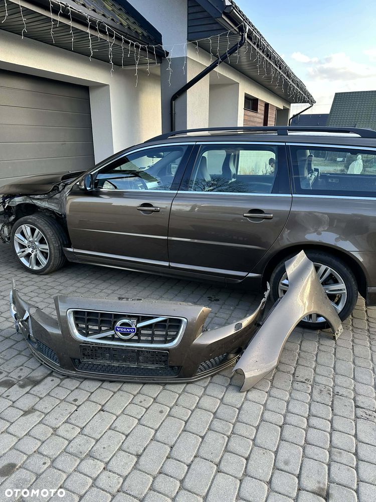 Volvo V70 - 2