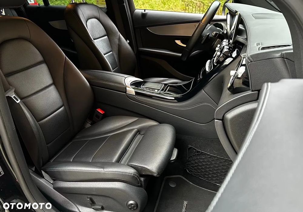 Mercedes-Benz GLC 250 4-Matic - 15