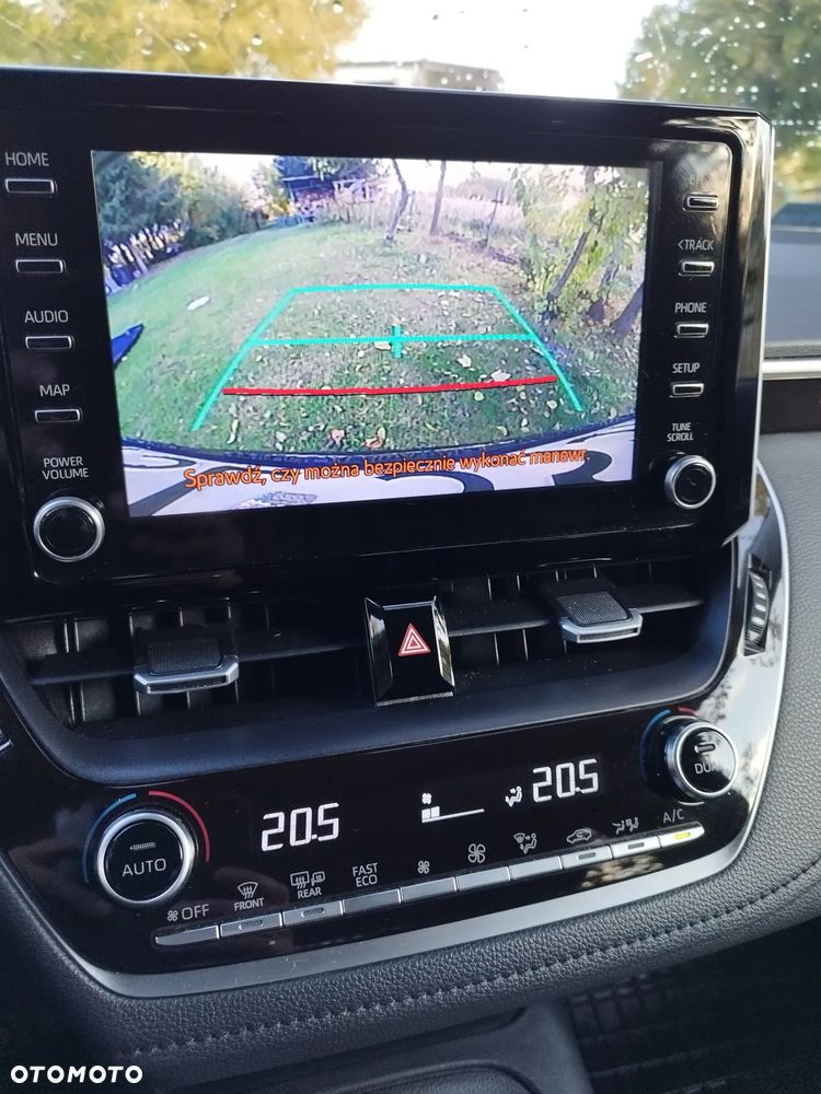 Toyota Corolla - 12