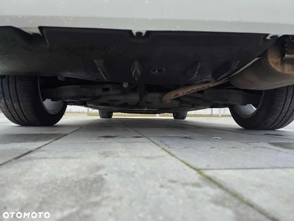 Toyota Corolla 1.5 Comfort MS - 40