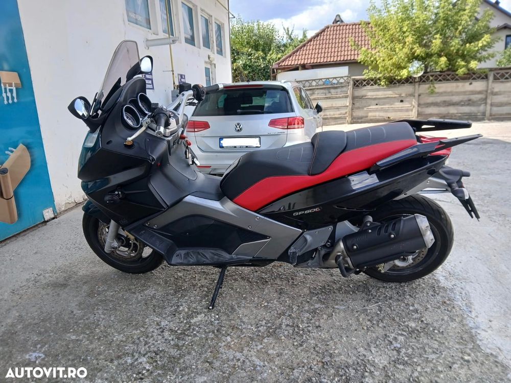 Gilera GP 800 - 4