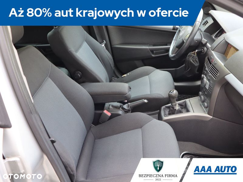 Opel Astra - 10