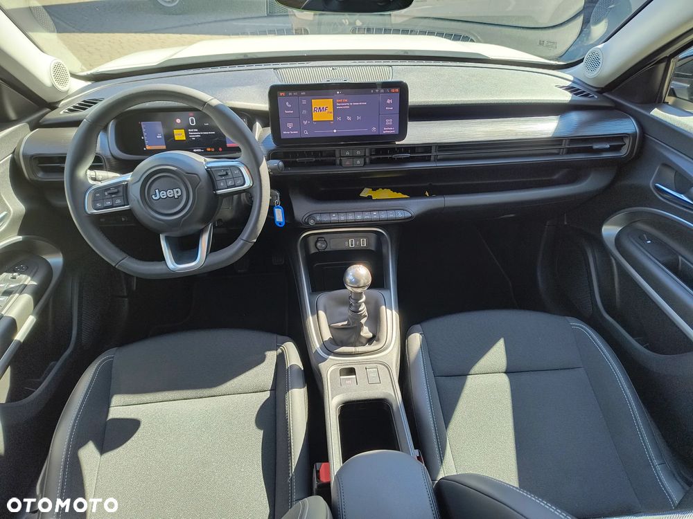 Jeep Avenger 1.2 GSE T3 Altitude FWD - 10