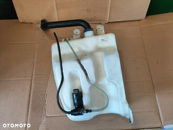 Nissan Micra k12 1.2 ZBIORNIK PŁYNU DO SPRYSKIWACZY