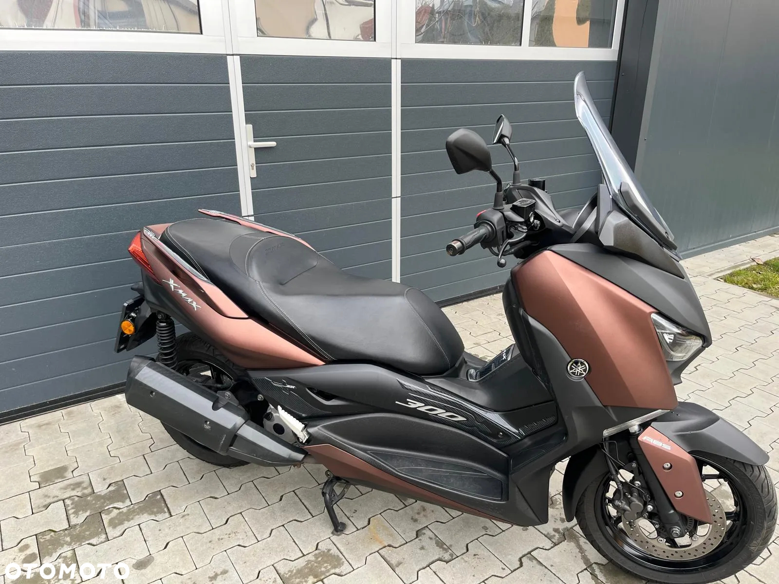 Yamaha X-max - 5